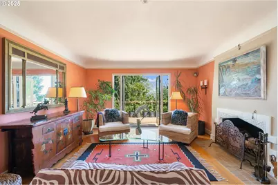 2939 NW Cornell Rd, Portland, OR 97210 - Photo 6