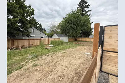 0 NE 95th Ave, Portland, OR 97220 - Photo 2