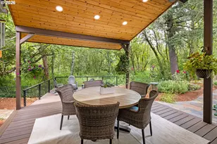 5541 Yorkshire Pl, Lake Oswego, OR 97035 - Photo 34