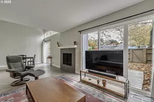 17756 NW Lakeway Ct, Beaverton, OR 97006 - Photo 18