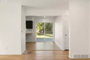 6472 SW 46th Pl, Portland, OR 97221 - Photo 10