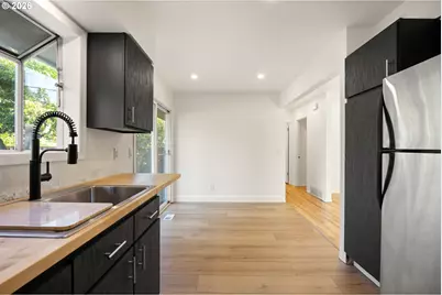 6472 SW 46th Pl, Portland, OR 97221 - Photo 16
