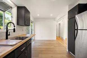 6472 SW 46th Pl, Portland, OR 97221 - Photo 16