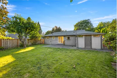 6472 SW 46th Pl, Portland, OR 97221 - Photo 8