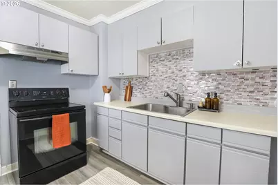 804 E 13th St, The Dalles, OR 97058 - Photo 22