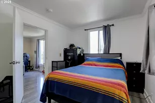 804 E 13th St, The Dalles, OR 97058 - Photo 6