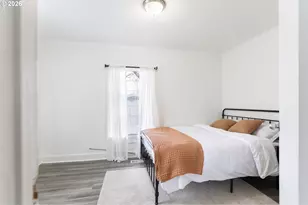 804 E 13th St, The Dalles, OR 97058 - Photo 6