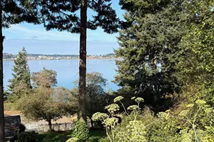 93924 Kirkendall Ln, North Bend, OR 97459 - Photo 8