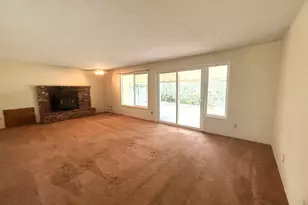 93924 Kirkendall Ln, North Bend, OR 97459 - Photo 10