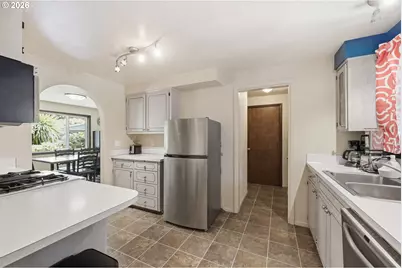 1665 Adkins St, Eugene, OR 97401 - Photo 16