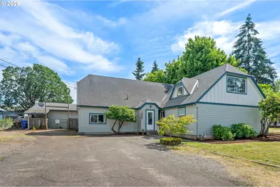 152 Warner Parrott Rd, Oregon City, OR 97045 - Photo 2