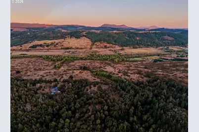 1623 Lower Crest Rd, Oakland, OR 97462 - Photo 2