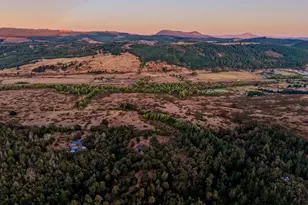 1623 Lower Crest Rd, Oakland, OR 97462 - Photo 2