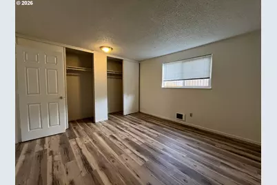 1426 Village Park Pl, West Linn, OR 97068 - Photo 8