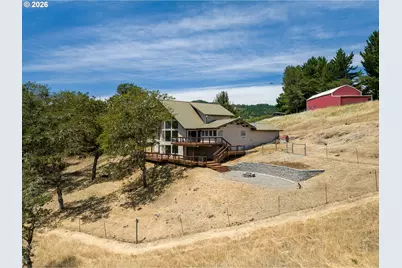 12839 N Bank Rd, Roseburg, OR 97470 - Photo 46