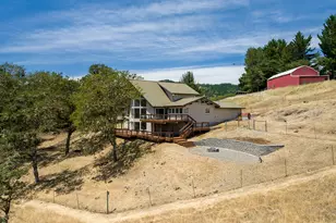 12839 N Bank Rd, Roseburg, OR 97470 - Photo 46