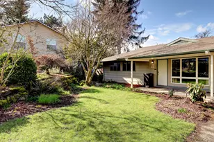 201 NE 126th Ave, Portland, OR 97230 - Photo 2