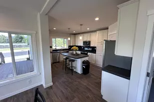 3715 Jones Dr, Hood River, OR 97031 - Photo 4