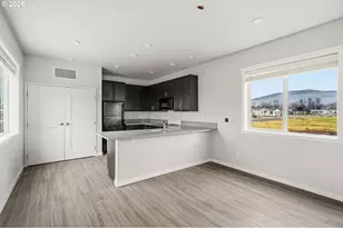 93 Northridge Terrace, Medford, OR 97501 - Photo 8