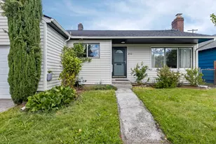 2112 NE 81st Ave, Portland, OR 97213 - Photo 2