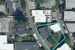 2324 SW Cactus Dr, Portland, OR 97205 - Photo 40