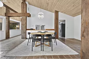 1993 Fircrest Dr, Eugene, OR 97403 - Photo 12