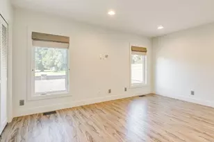 2035 NW St Andrews Dr, McMinnville, OR 97128 - Photo 18