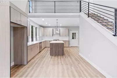 4302 NE 61st St, Vancouver, WA 98661 - Photo 8