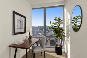 550 SW 10th Ave, Portland, OR 97205 - Photo 8