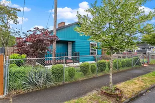 5918 SE 84th Ave, Portland, OR 97266 - Photo 2