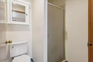 3441 SW Vermont St, Portland, OR 97219 - Photo 24