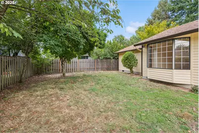 3441 SW Vermont St, Portland, OR 97219 - Photo 4