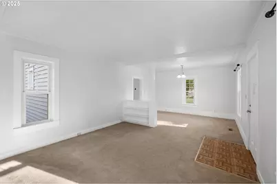 343 NE Jackson St, Hillsboro, OR 97124 - Photo 8