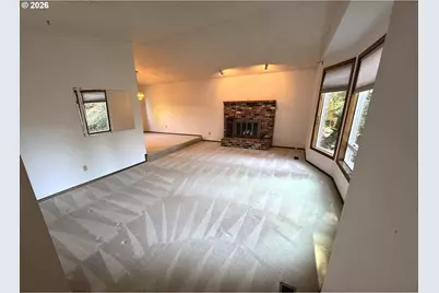 2318 NE Brookview Dr, Vancouver, WA 98686 - Photo 4