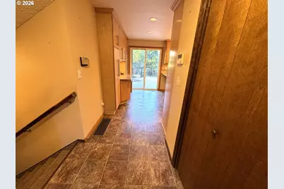 2318 NE Brookview Dr, Vancouver, WA 98686 - Photo 16