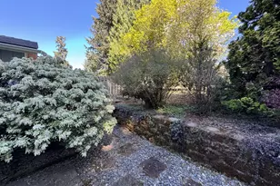 2318 NE Brookview Dr, Vancouver, WA 98686 - Photo 42