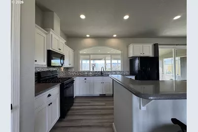 116 Kelley Ave, Roosevelt, WA 99356 - Photo 8