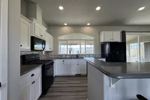 116 Kelley Ave, Roosevelt, WA 99356 - Photo 8