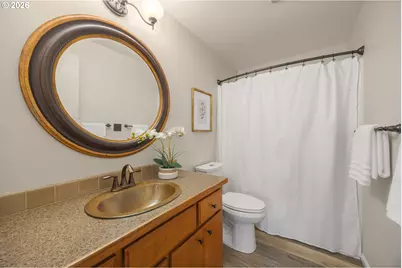 2094 Lake Isle Dr, Eugene, OR 97401 - Photo 38
