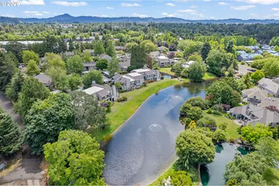 2094 Lake Isle Dr, Eugene, OR 97401 - Photo 40