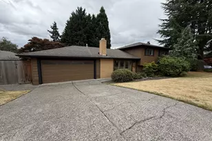 11530 SW Tigard Dr, Portland, OR 97223 - Photo 18