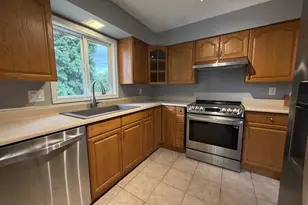 11530 SW Tigard Dr, Portland, OR 97223 - Photo 6