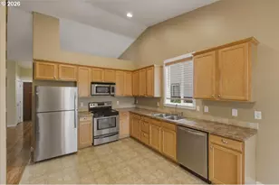 900 Trinity St, Albany, OR 97322 - Photo 10