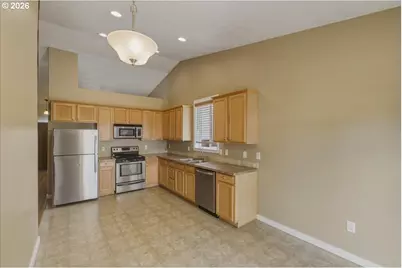 900 Trinity St, Albany, OR 97322 - Photo 8