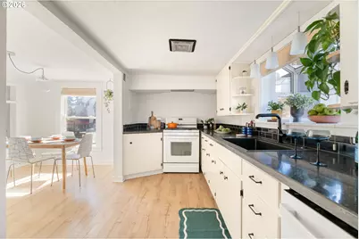 3911 SE 104th Ave, Portland, OR 97266 - Photo 14