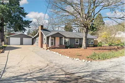 3911 SE 104th Ave, Portland, OR 97266 - Photo 2