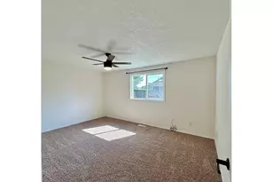 19504 SW Stacey St, Beaverton, OR 97003 - Photo 14