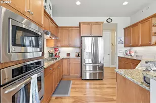 707 N Hayden Island Dr, Portland, OR 97217 - Photo 14