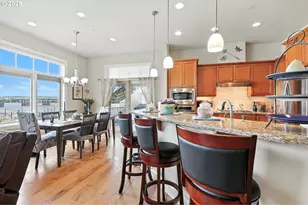 707 N Hayden Island Dr, Portland, OR 97217 - Photo 6