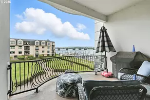 707 N Hayden Island Dr, Portland, OR 97217 - Photo 12